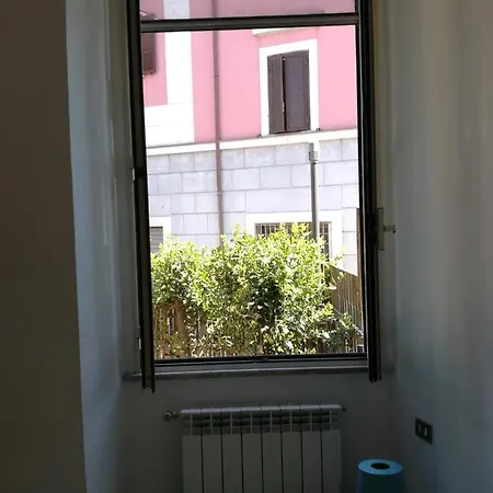 Alojamento de Acomodação e Pequeno-almoço Arvali Townhouse Roma